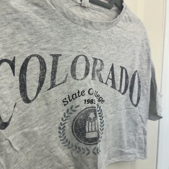 Garage Loose Cropped Colorado Tee - Picture 3 of 4